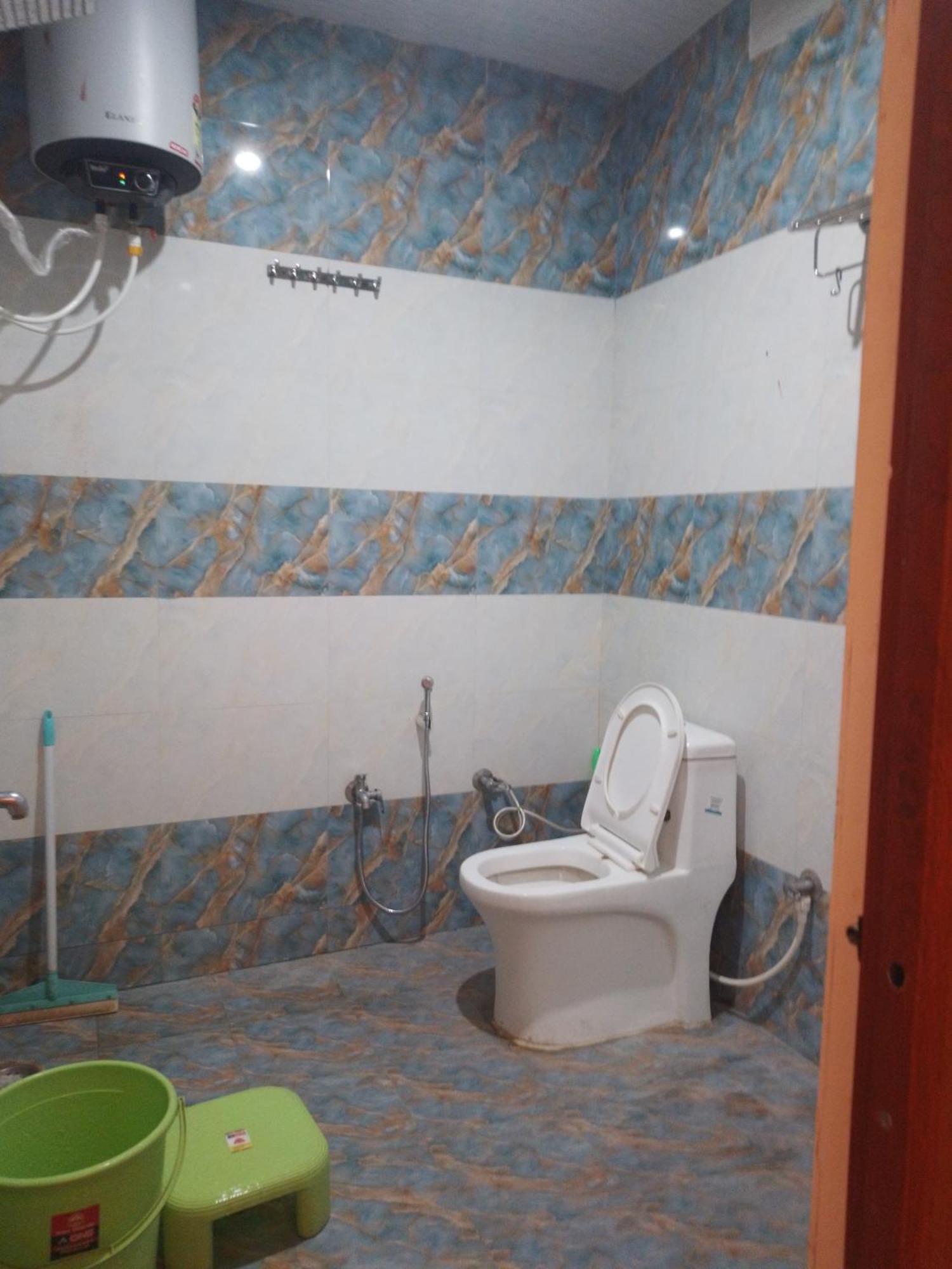 Siyaram Kunj Hotel Ayodhya ภายนอก รูปภาพ